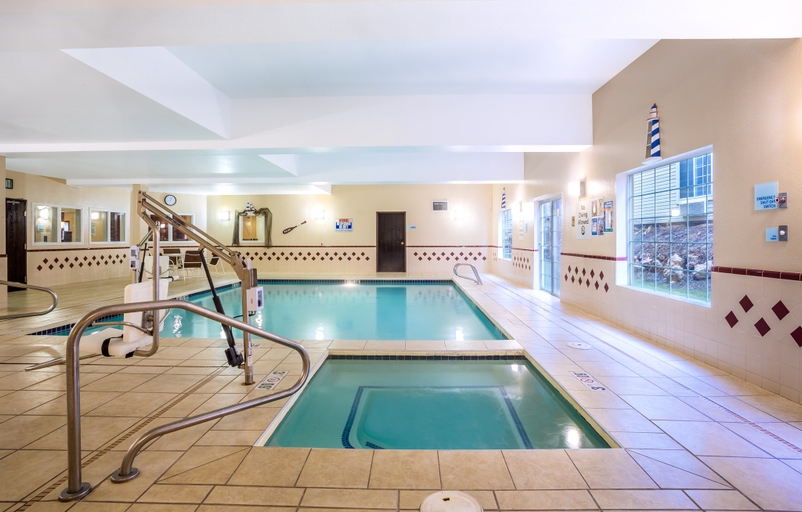 Sport & Beauty 2, Holiday Inn Express LAYTON-I-15 by IHG, Davis