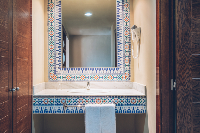 Bathroom 5, Iberostar Waves Saïdia, Berkane Taourirt