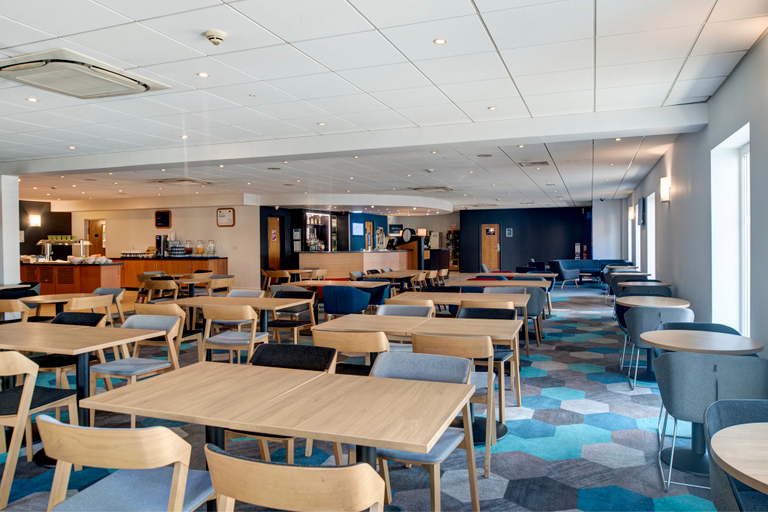 Food & Drinks 2, Holiday Inn Express NEWCASTLE GATESHEAD by IHG, Newcastle upon Tyne