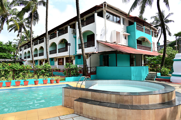 Sport & Beauty 4, Swim Sea Beach Resort By Zuzu, North Goa