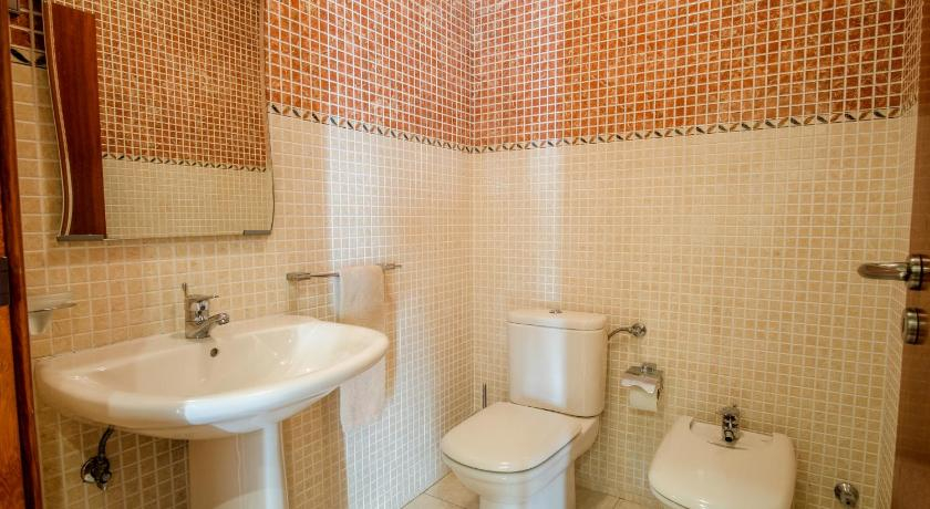 Bedroom, Villa in Esposende, Esposende