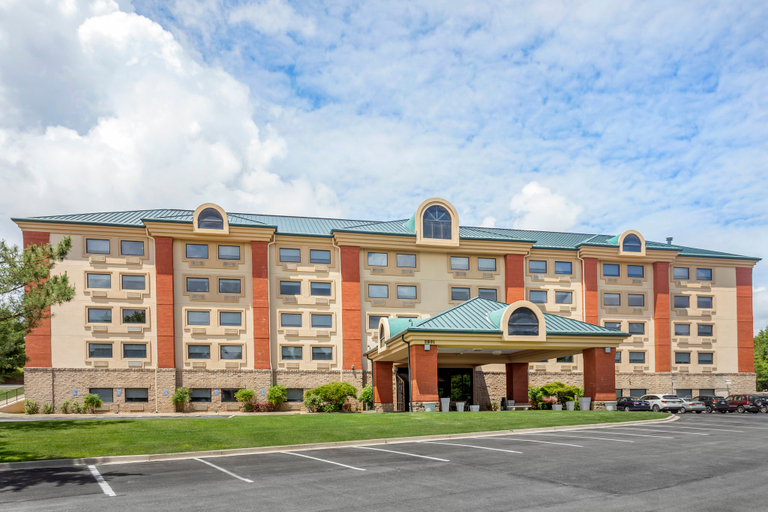 Exterior & Views 4, Holiday Inn Express BRANSON-GREEN MOUNTAIN DRIVE by IHG, Taney