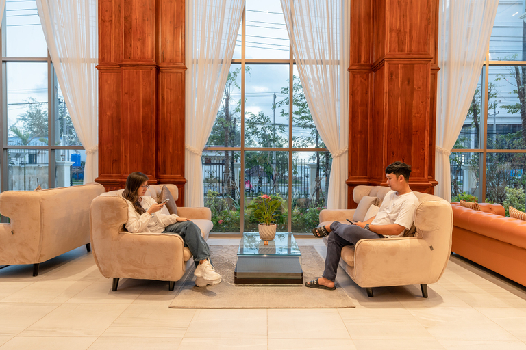 Public Area 4, Sea Breeze Hotel & Villa, Sihanoukville