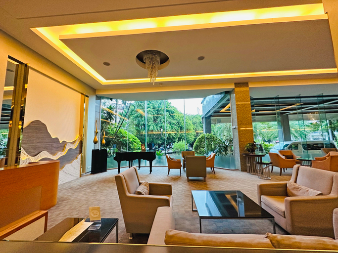 Public Area 2, Lanna Palace 2004 Hotel, Muang Chiang Mai