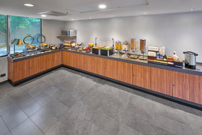 Food & Drinks 5, City Express by Marriott Merida, Mérida