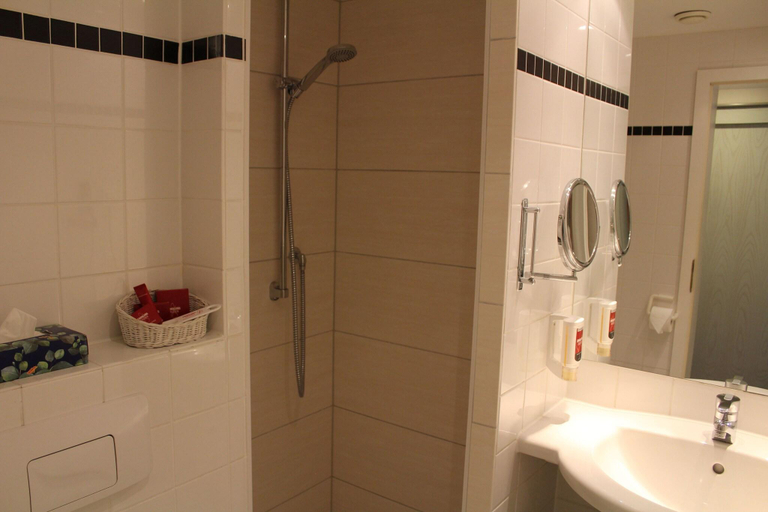 Bathroom 4, Hotel Rennsteig, Hildburghausen