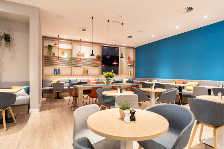 Food & Drinks 3, Holiday Inn Express ANTWERP - CITY CENTRE by IHG, Antwerpen