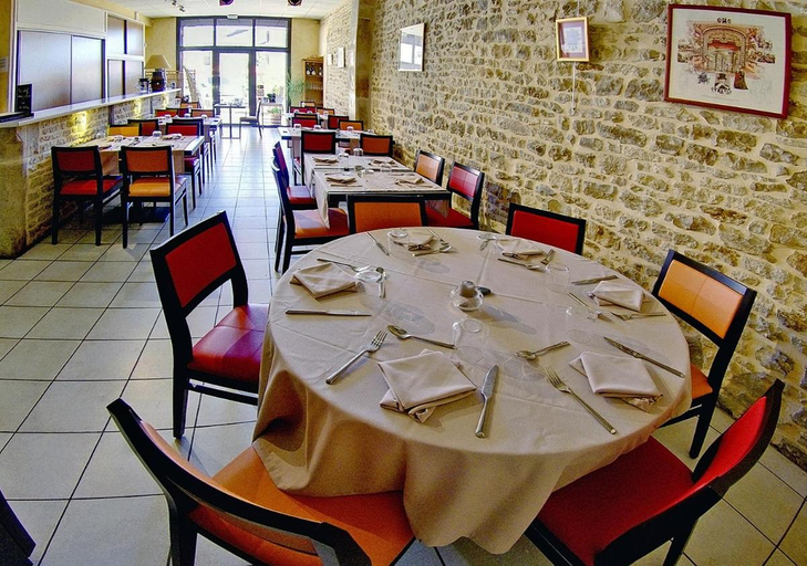 Food & Drinks 5, Logis Hotel le Relais du Lac, Haute-Marne