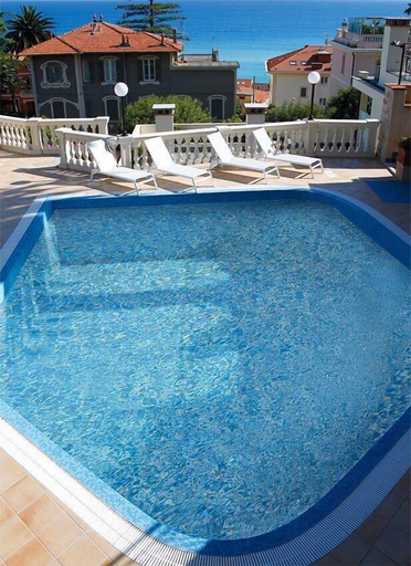 Sport & Beauty 5, Residence Dell'Angelo, Imperia