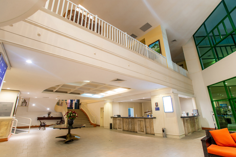 Public Area 4, Hotel Colon Salinas, Salinas