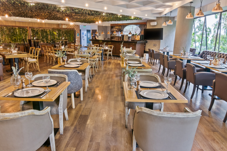 Food & Drinks 4, Porton Medellin, Medellín