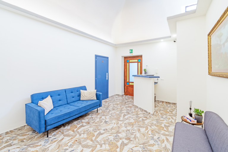 Public Area 5, Palazzo Belmosto, Napoli