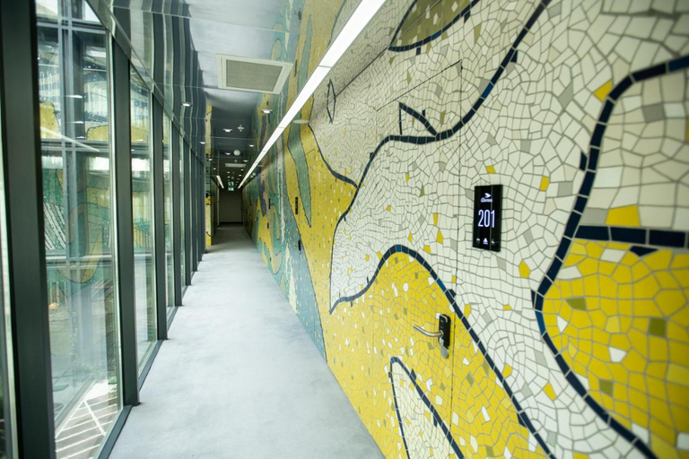 Public Area 3, Glarros OldTown, Tbilisi