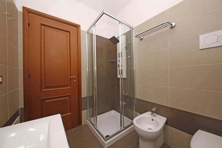 Bathroom 5, Residence Panorama La Forca, Brescia