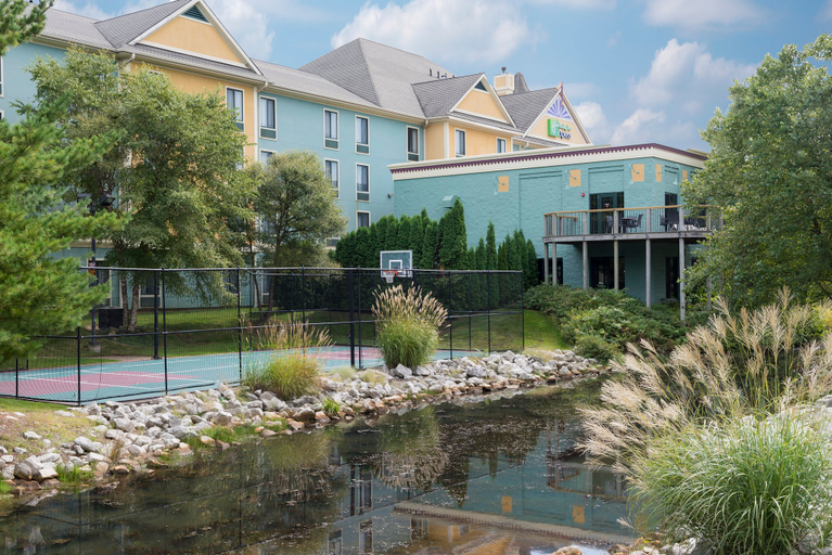 Exterior & Views 3, Holiday Inn Express HOLLAND by IHG, Ottawa