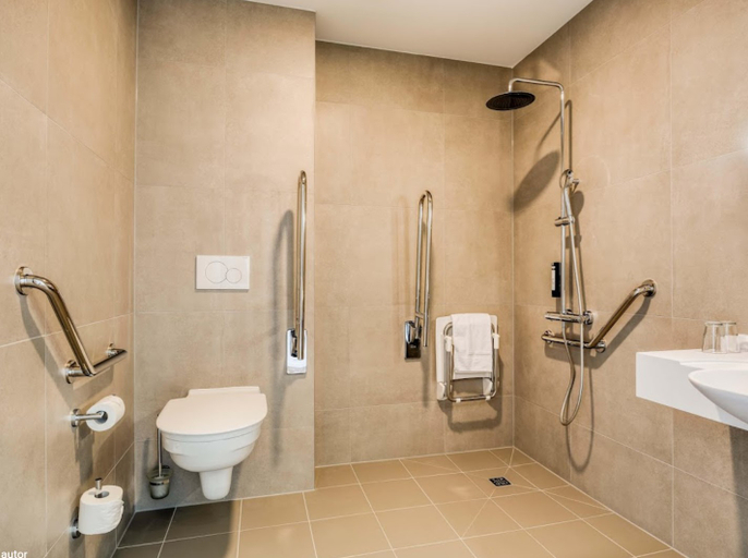 Bathroom 5, B&B HOTEL Namur, Namur