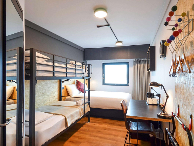 Bedroom 11