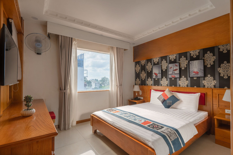 Bedroom 6