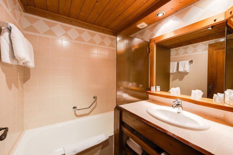 Bathroom 4, La Grange Darly, Haute-Savoie