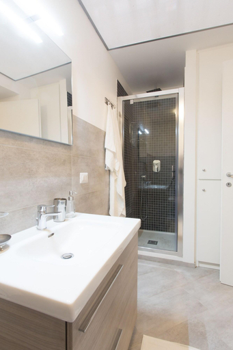 Bathroom 5, Domenichino Luxury Home, Rome