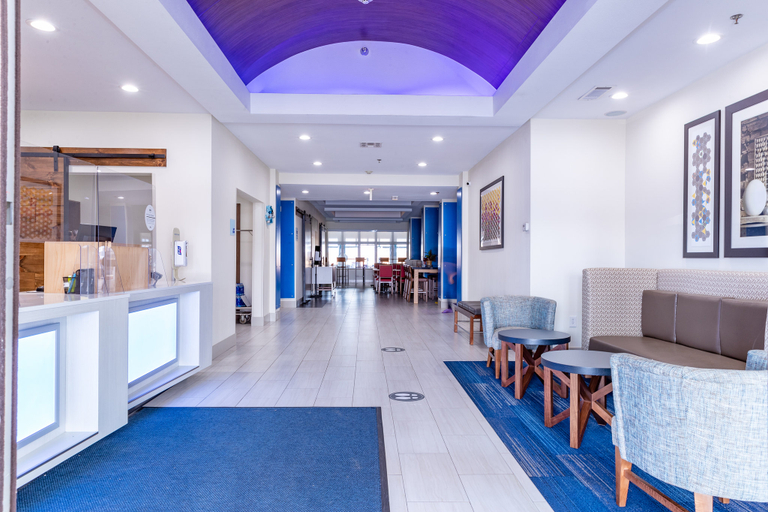 Others 3, Holiday Inn Express HEREFORD by IHG, Deaf Smith