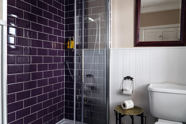 Bathroom 4, Brambles Guest House, Argyll and Bute