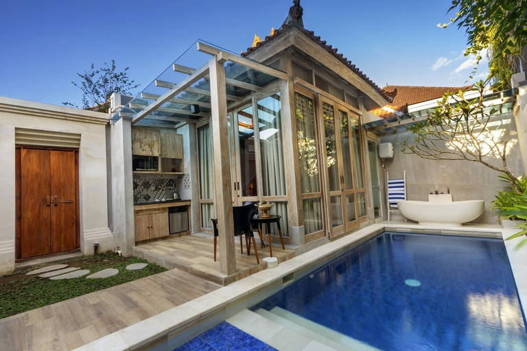 Swimming Pool 3
