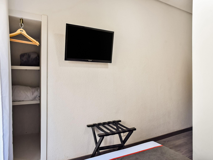 Bedroom 3, Hello Feria, Madrid