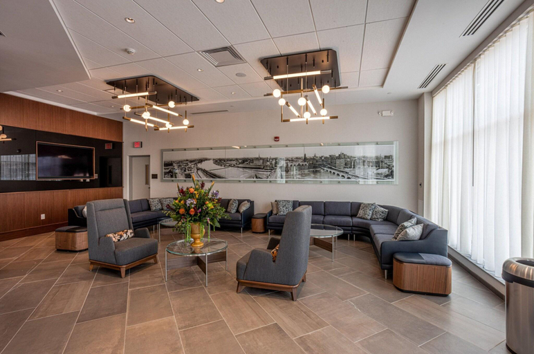 Public Area 2, Courtyard By Marriott Rochester Downtown, Monroe