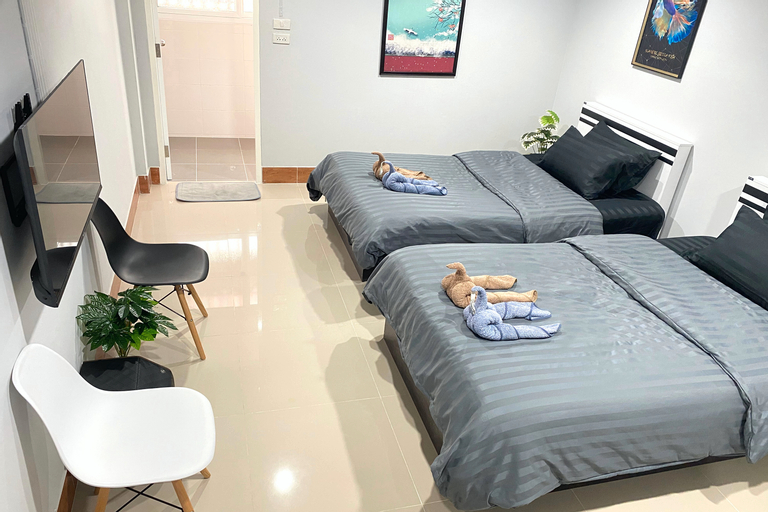 Bedroom 16