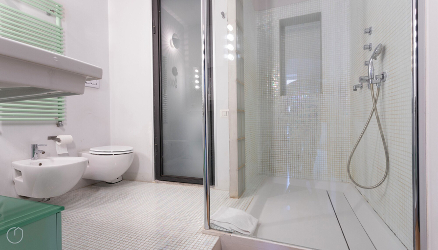 Bathroom 3, Italianway - Pastrengo 7, Milano