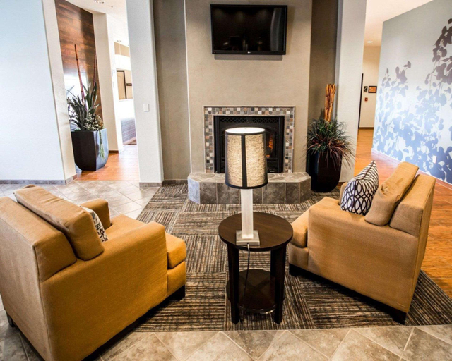 Public Area 2, Sleep Inn & Suites & Conference Center, Finney