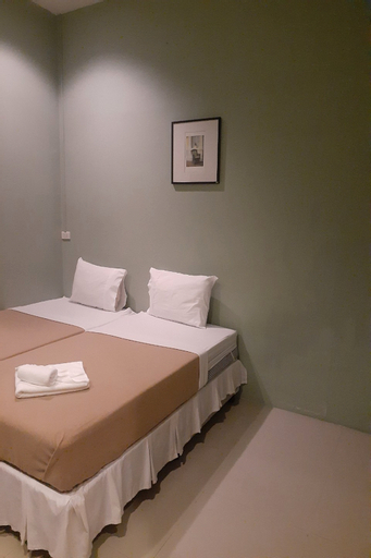 Bedroom 27