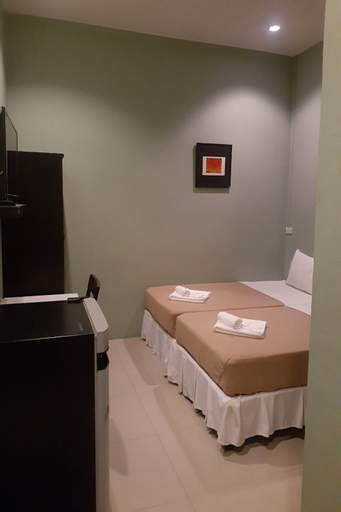 Bedroom 13