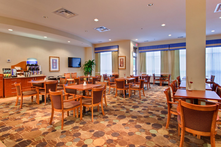 Food & Drinks 3, Holiday Inn Express & Suites EDMONTON SOUTH by IHG, Division No. 11