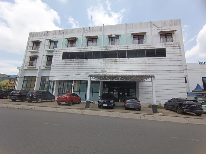 Exterior & Views 4, OYO 93123 Wisma Hamalau Syariah, Tapin