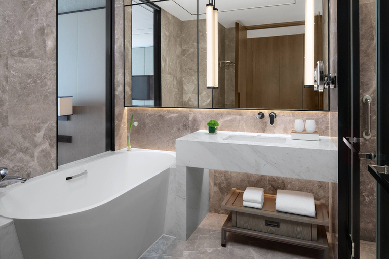 Bathroom 5, Hangzhou Marriott Hotel Lin'an, Hangzhou