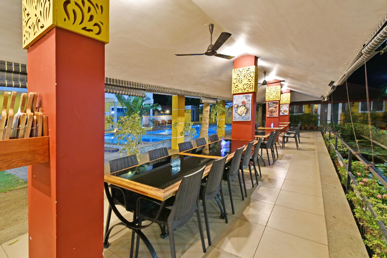 Food & Drinks 5, Poppys Olive De Villa, Viluppuram