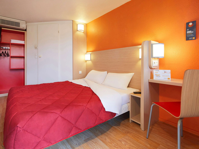 Bedroom 2, Première Classe Epinay Sur Orge Savigny Sur Orge, Essonne