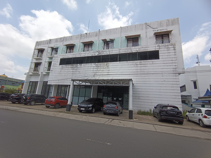 Exterior & Views 3, OYO 93123 Wisma Hamalau Syariah, Tapin