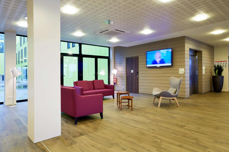 Public Area 2, CAMPANILE BELFORT MONTBELIARD Gare La Jonxion, Territoire de Belfort