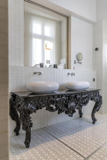 Bathroom 4, Yndo Hotel, Gironde