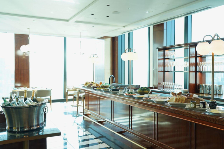 Restaurant 27