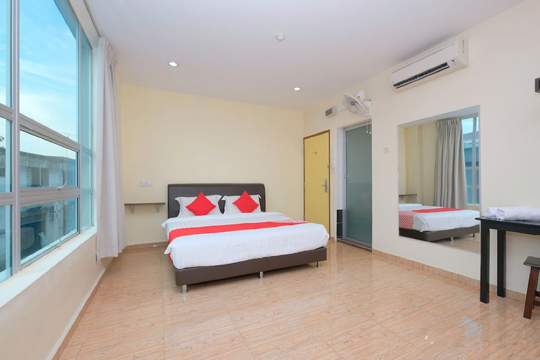 Bedroom 15