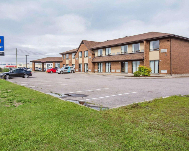 Exterior & Views 2, Comfort Inn Baie-Comeau, Manicouagan