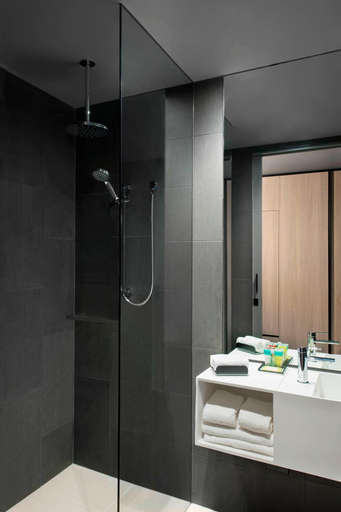 Bathroom 5