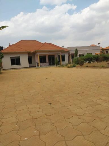 Exterior & Views, COMFORT VILLA APARTMENT, Kicukiro