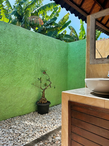 Bathroom 4, Island Garden Huts & Yoga Shala, Klungkung
