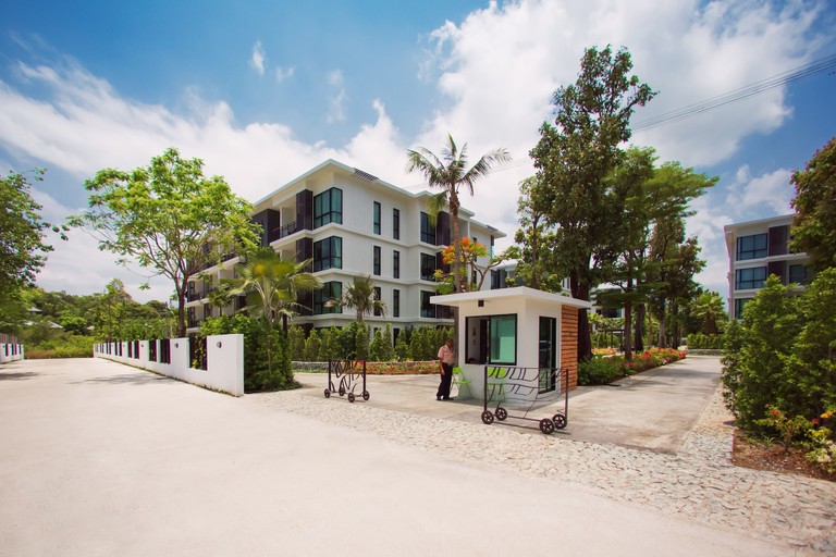 Exterior & Views 2, The Title Condo by TropicLook, Pulau Phuket