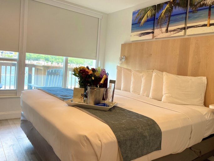 Bedroom 4, Gilbert's Resort, Monroe